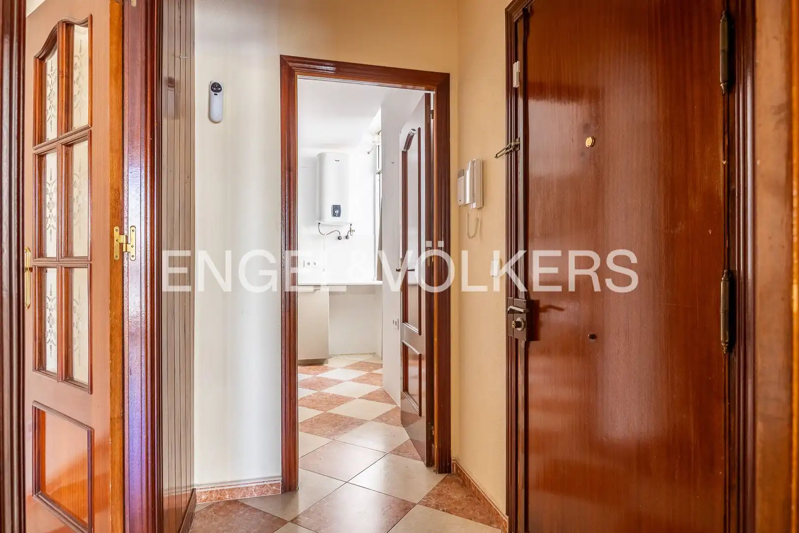 Flat for sale in Sevilla  with Heating, Terrace and Storage room