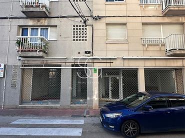 Locale commerciale in vendita a Calle Joan Carles I