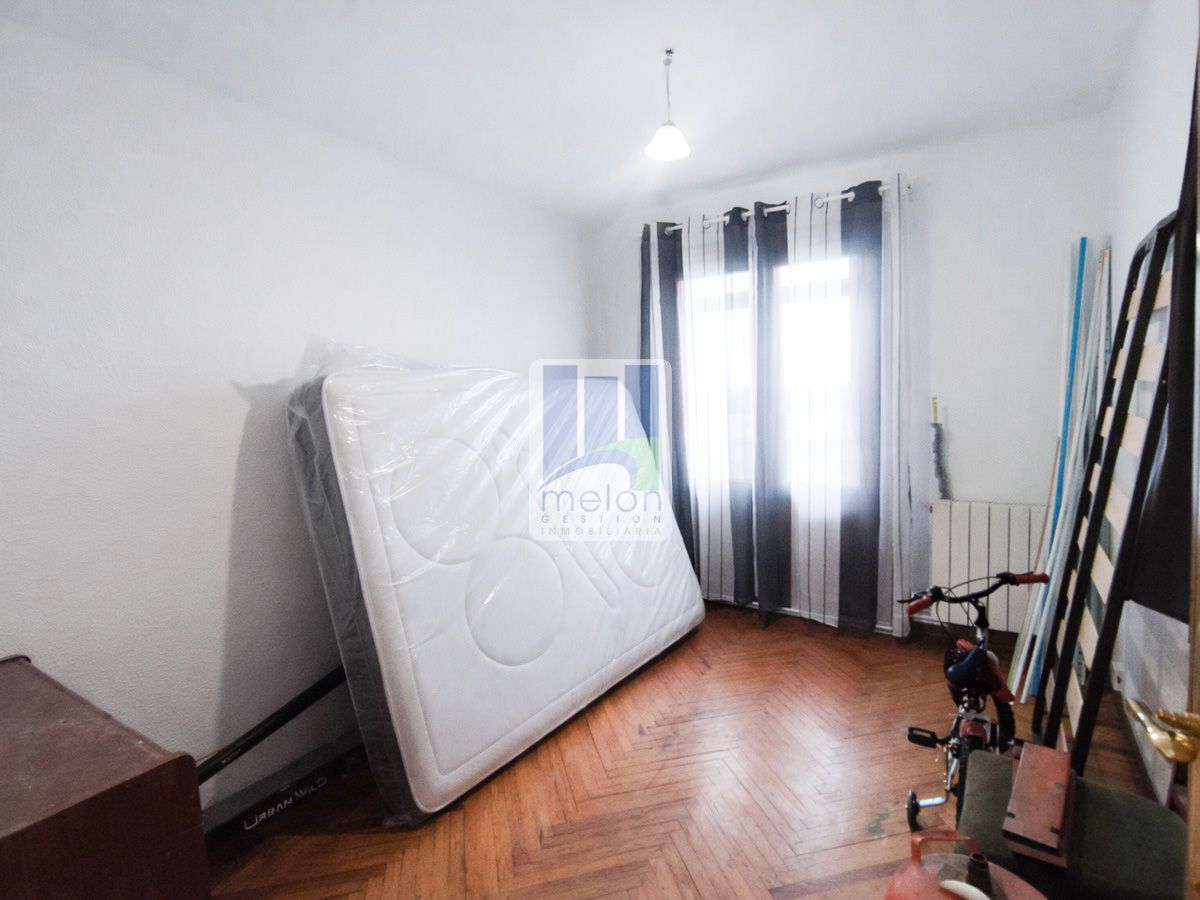 Bedroom of Flat for sale in Burgos Capital