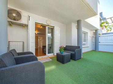 Erdgeschosswohnung mit Balkon zum Verkauf in Avenida de Gandia 43