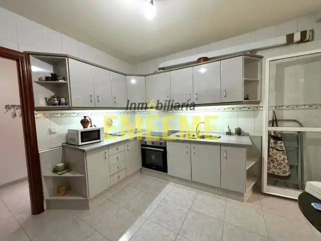 Kitchen of Flat for sale in Ronda  with Oven