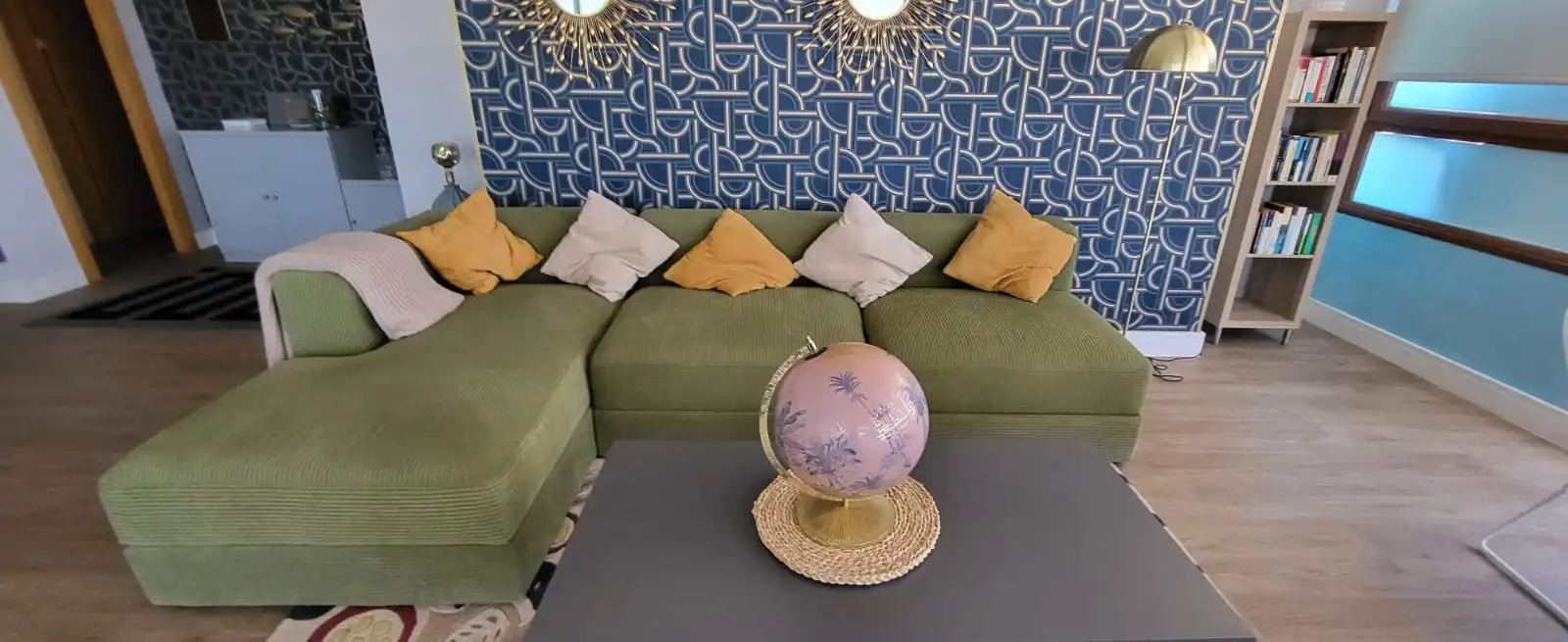 Living room of Flat for rent in Torremolinos  with Air Conditioner, Heating and Parquet flooring