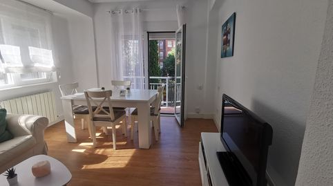 Photo 2 of Flat for rent in Calle Vasco de Gama, Garrido Sur, Salamanca Capital