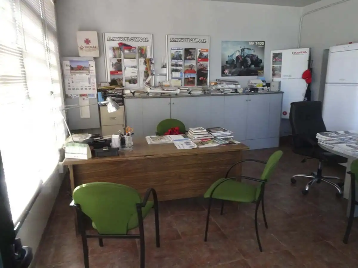 Locale commerciale in affitto a Moraleja, imagen 16
