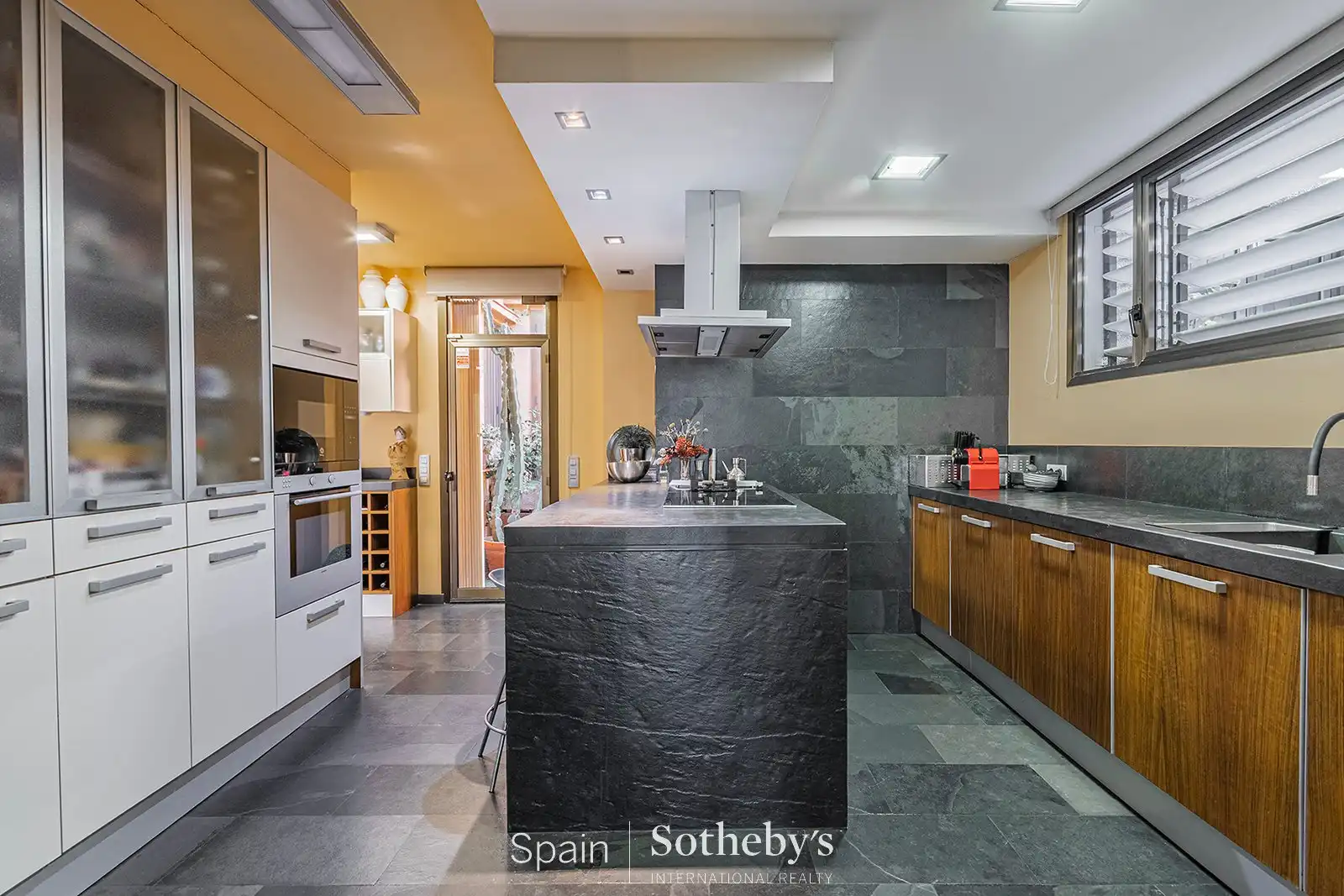 Casa con jardín en venta en Carrer de l'Est, imagen 19