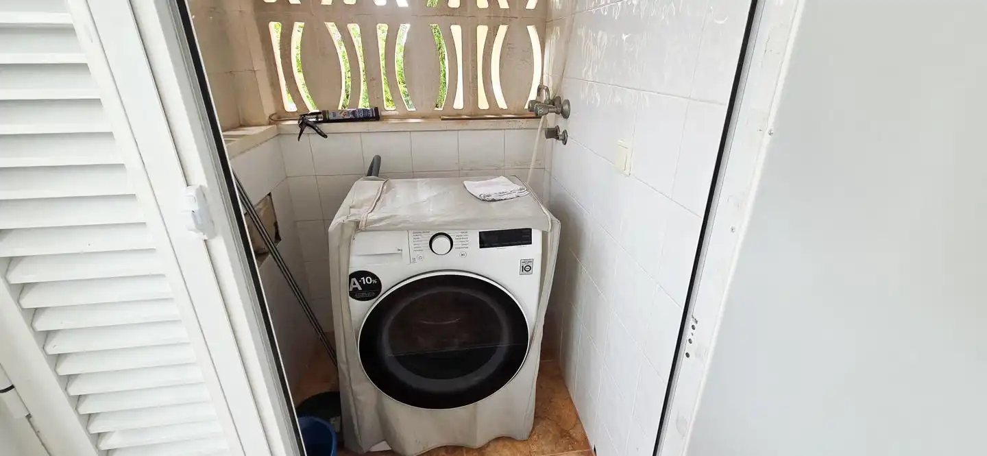Bathroom of Flat for rent in Alicante / Alacant  with Furnished and Community pool