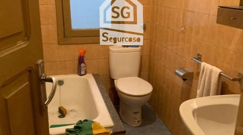 Foto 3 de Casa adosada en venda a As Lagoas, Ourense