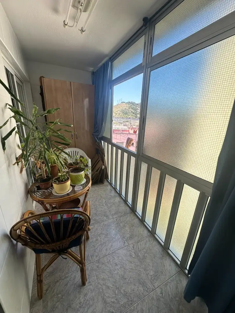 Terraza de Piso en venta en Santa Coloma de Gramenet con Trastero, Amueblado y Balcón