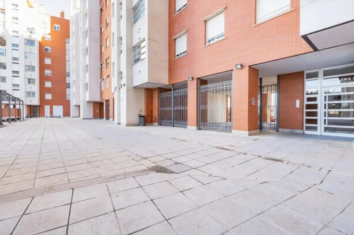 Vista exterior de Pis en venda en Murcia amb Moblat, Balcó i Piscina comunitària