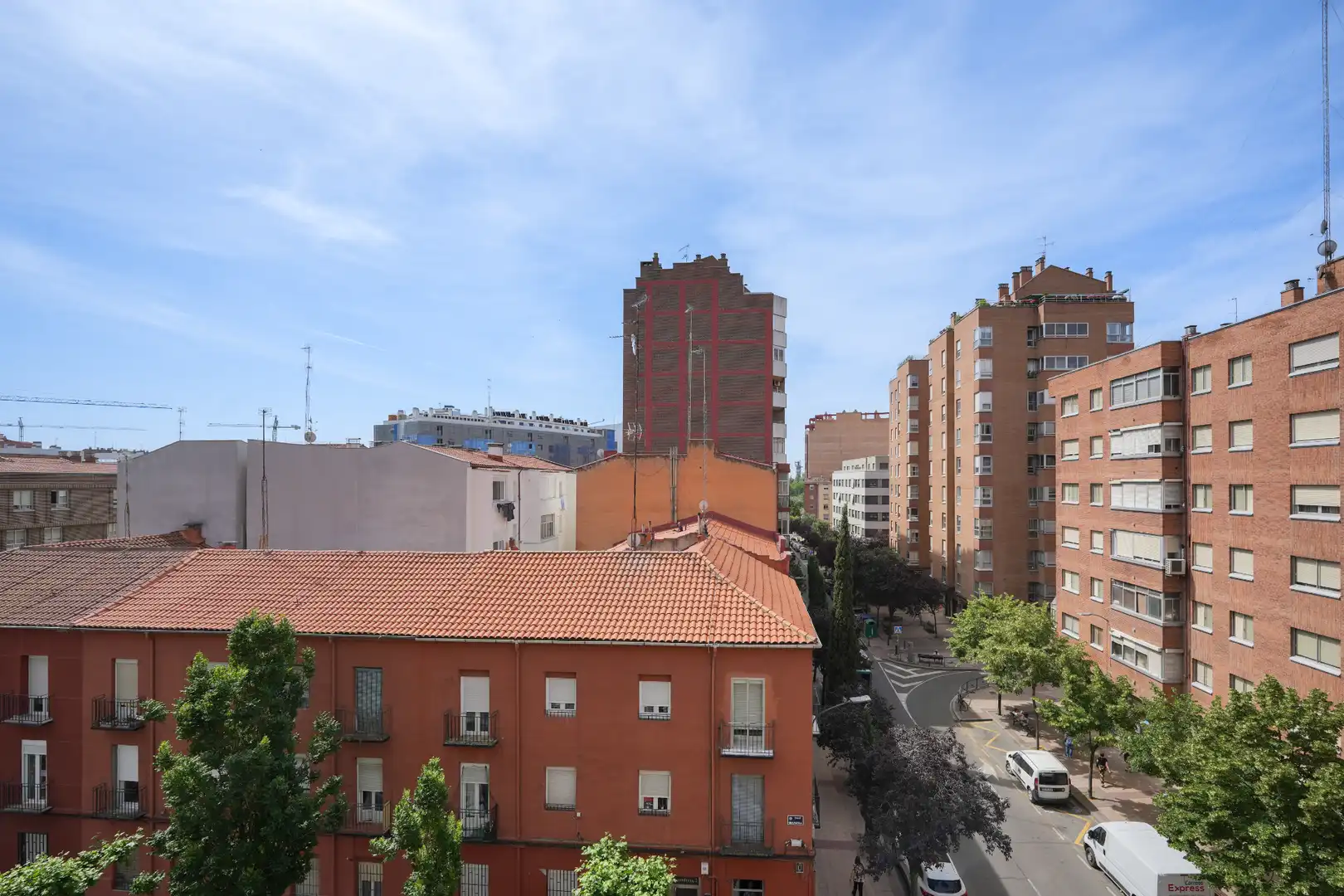 Vista exterior de Pis en venda en Valladolid amb Calefacció, Terrassa i Internet