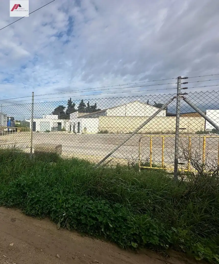 Vista exterior de Terreno industrial en venta en Jerez de la Frontera
