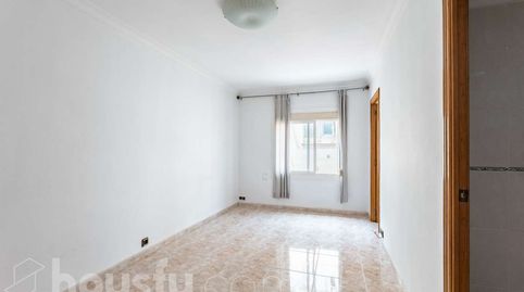 Foto 2 de Pis en venda a Carrer del Canigó, ., Horta, Barcelona Capital