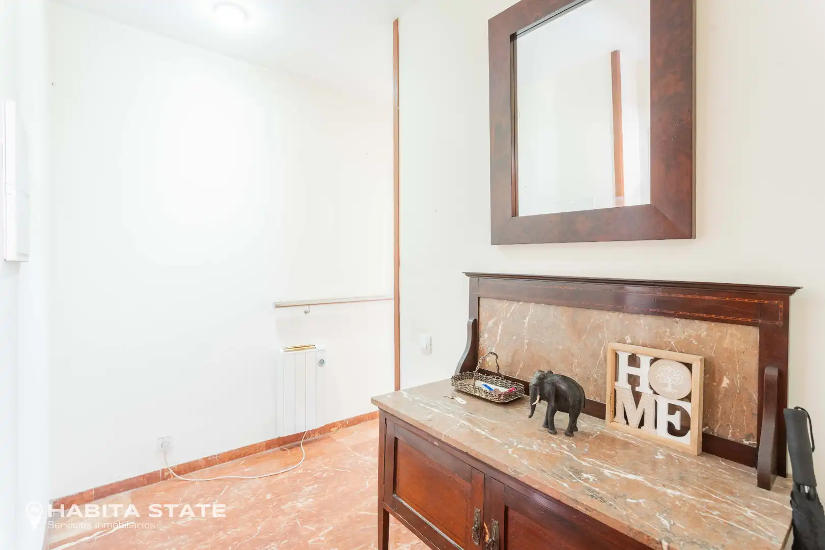 Flat for sale in Almería  with Air Conditioner, Heating and Oven