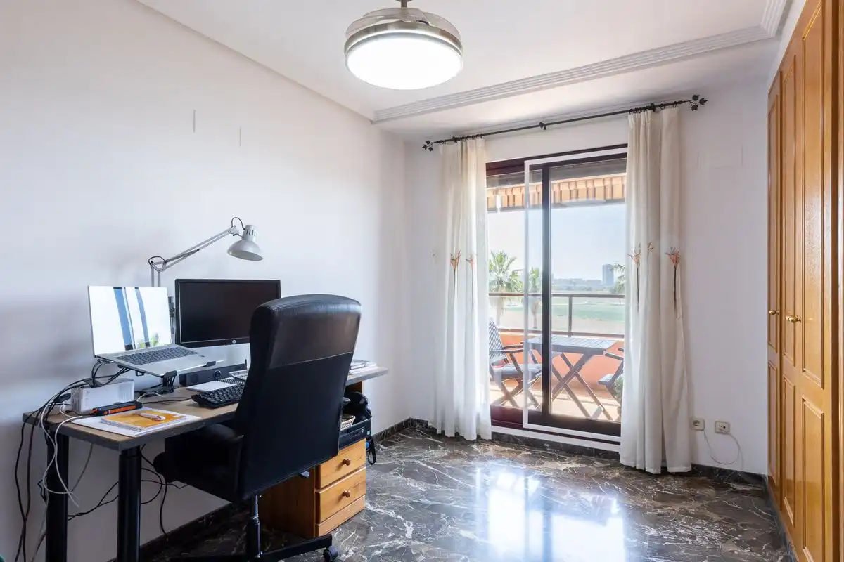 Piso en venta en Valencia con Aire acondicionado, Calefacción y Jardín privado