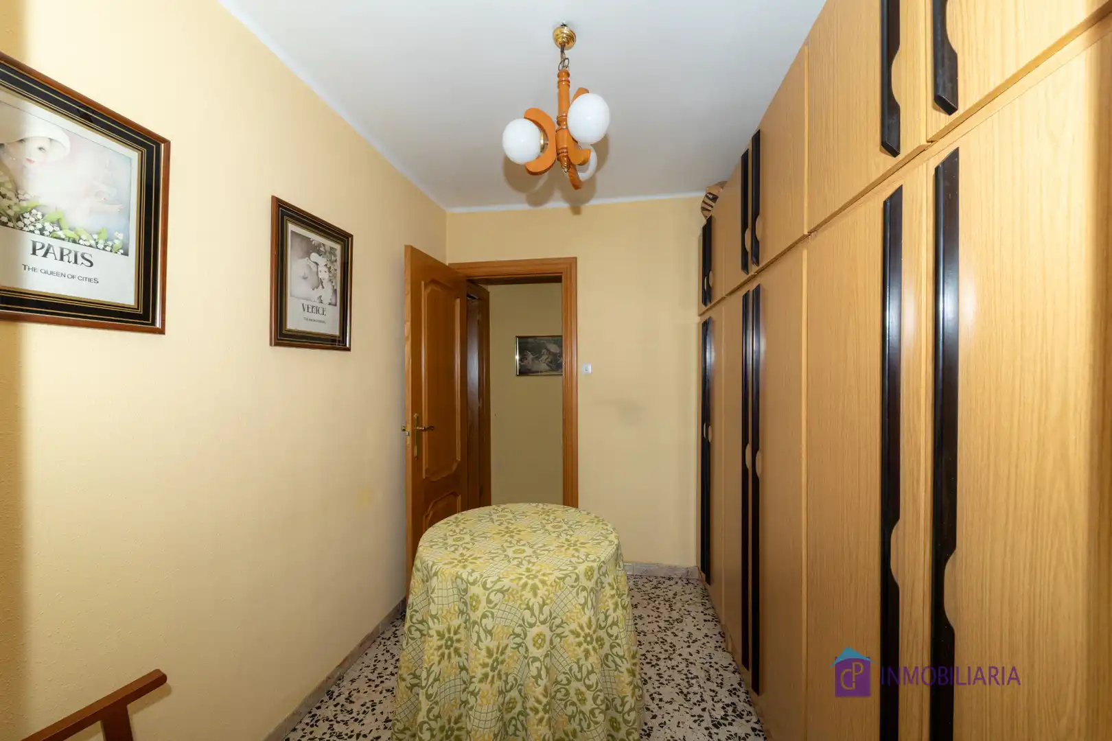 Piso en venta en Zaragoza con Calefacción y Terraza