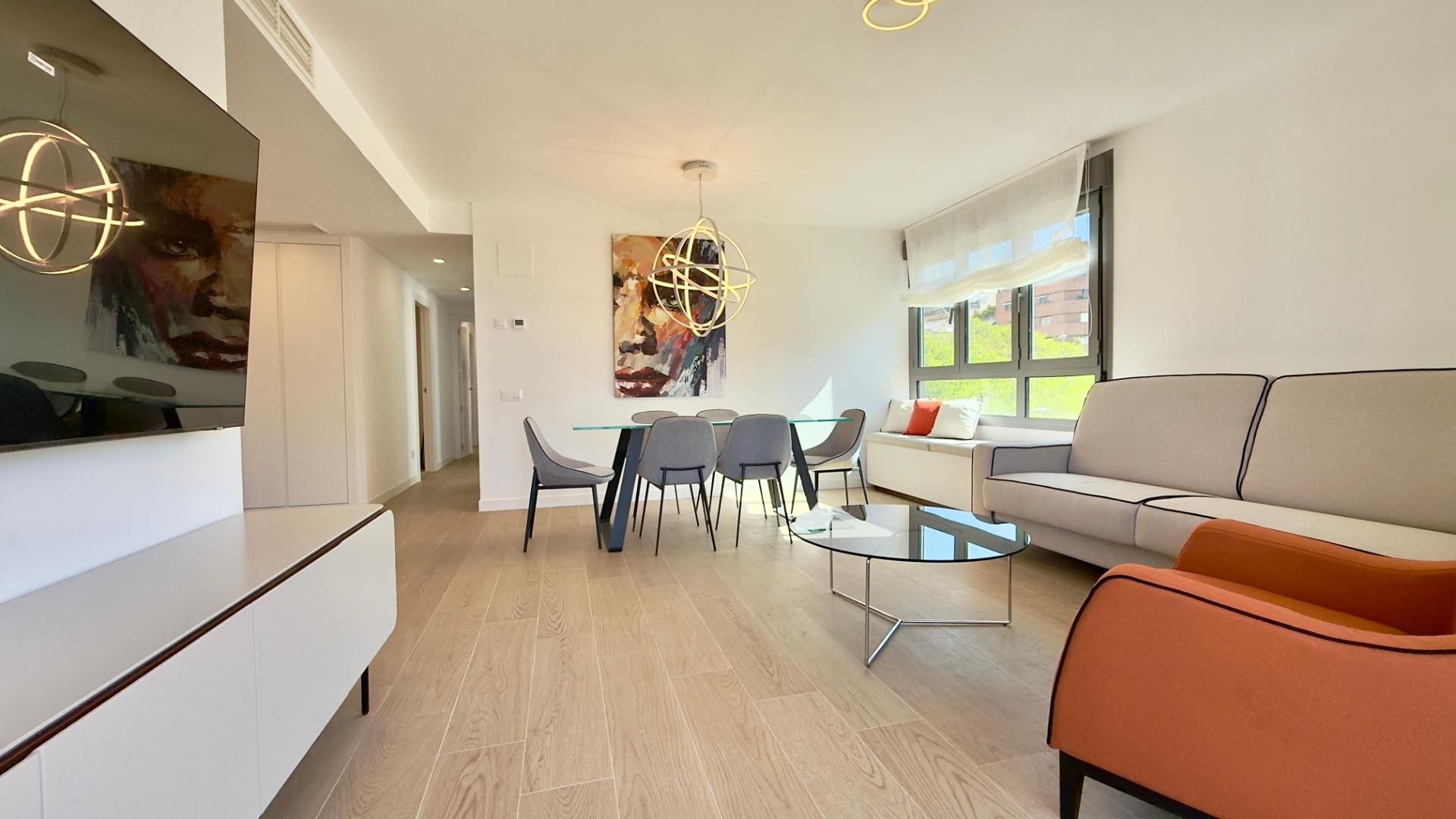 Sala d'estar de Apartament en venda en Alicante / Alacant amb Aire condicionat, Jardí privat i Terrassa
