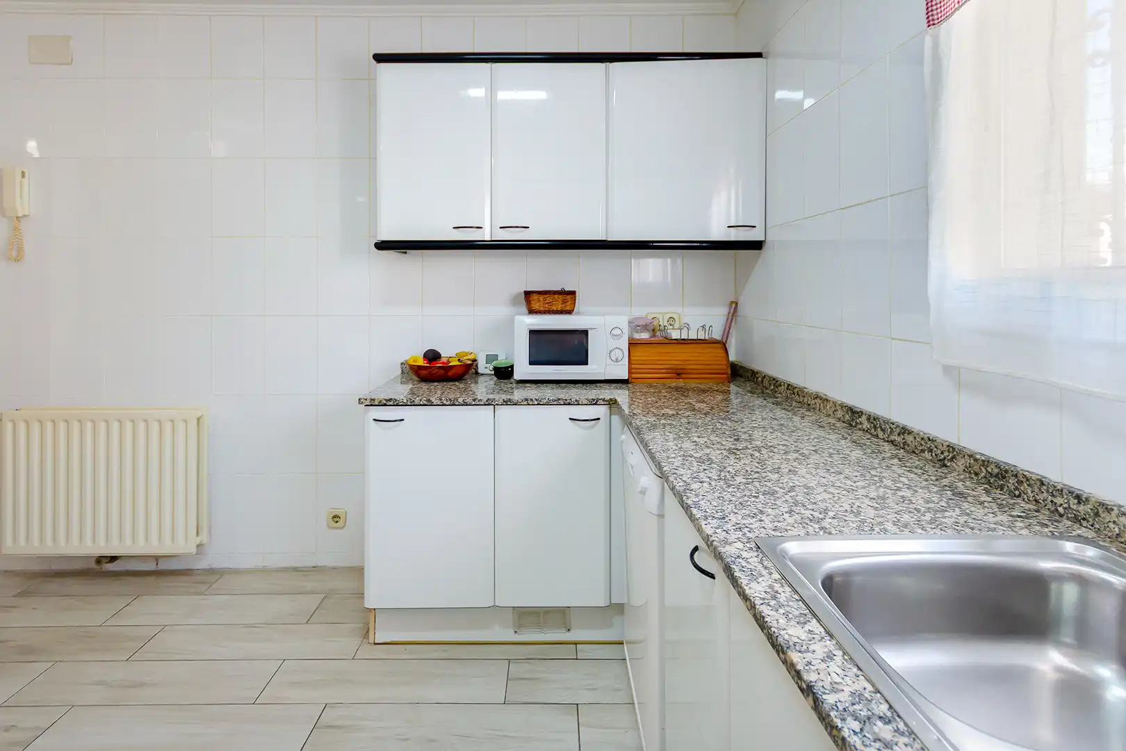 Cocina de Casa adosada en venta en Martorell con Calefacción, Jardín privado y Horno