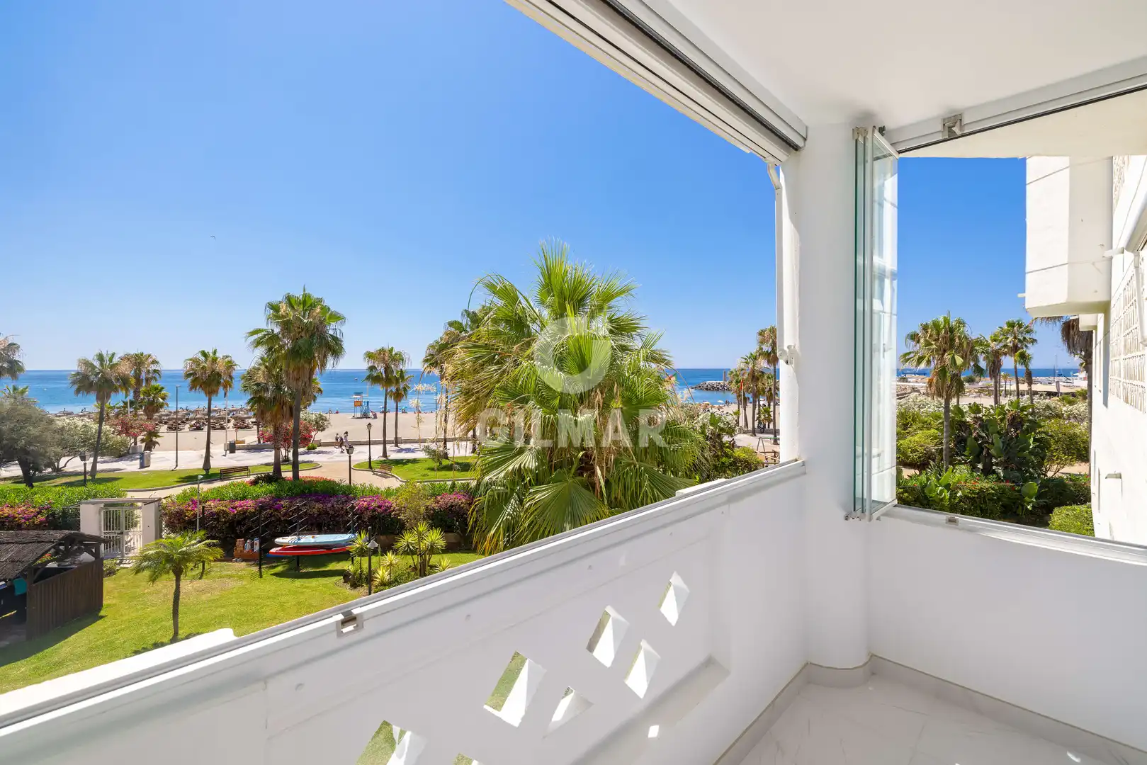 Dormitori de Apartament en venda en Marbella amb Calefacció, Jardí privat i Traster
