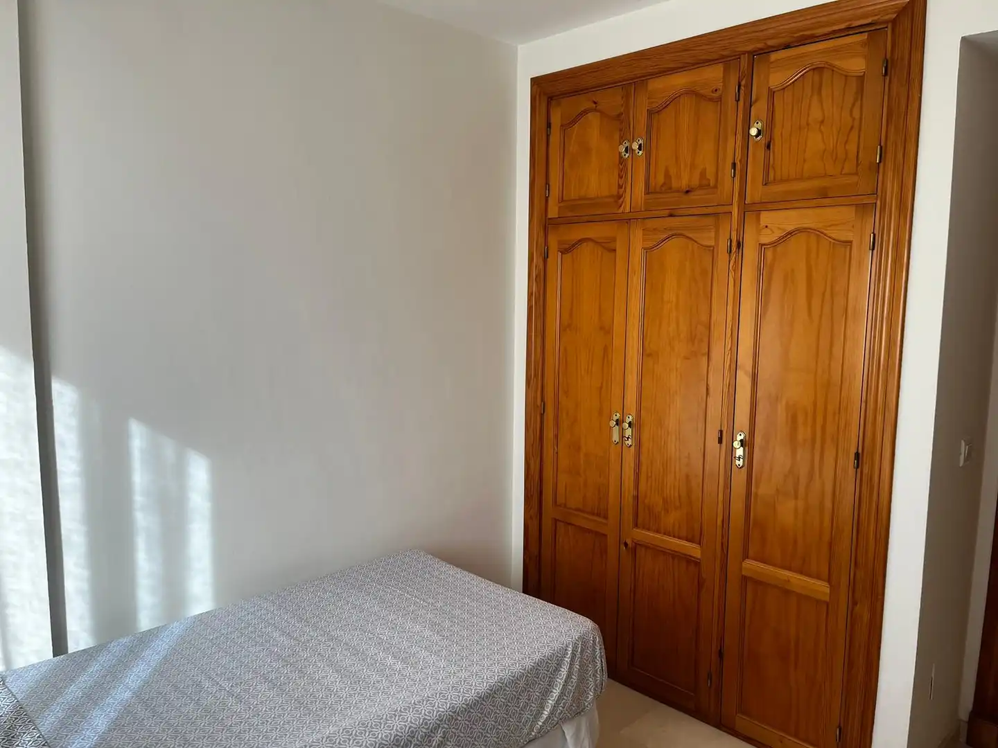 Habitación de Piso de alquiler en Málaga con Aire acondicionado, Calefacción y Amueblado