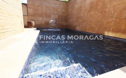 Piscina de Casa o xalet en venda en Sant Cugat del Vallès amb Calefacció, Jardí privat i Piscina