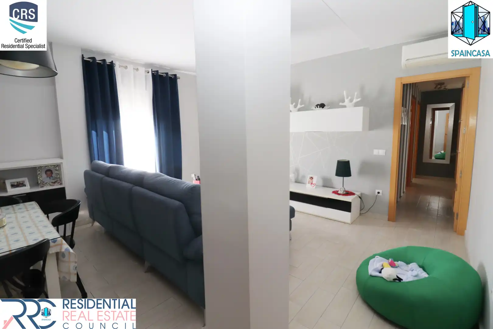 Living room of Flat for sale in Gibraleón  with Air Conditioner, Heating and Storage room