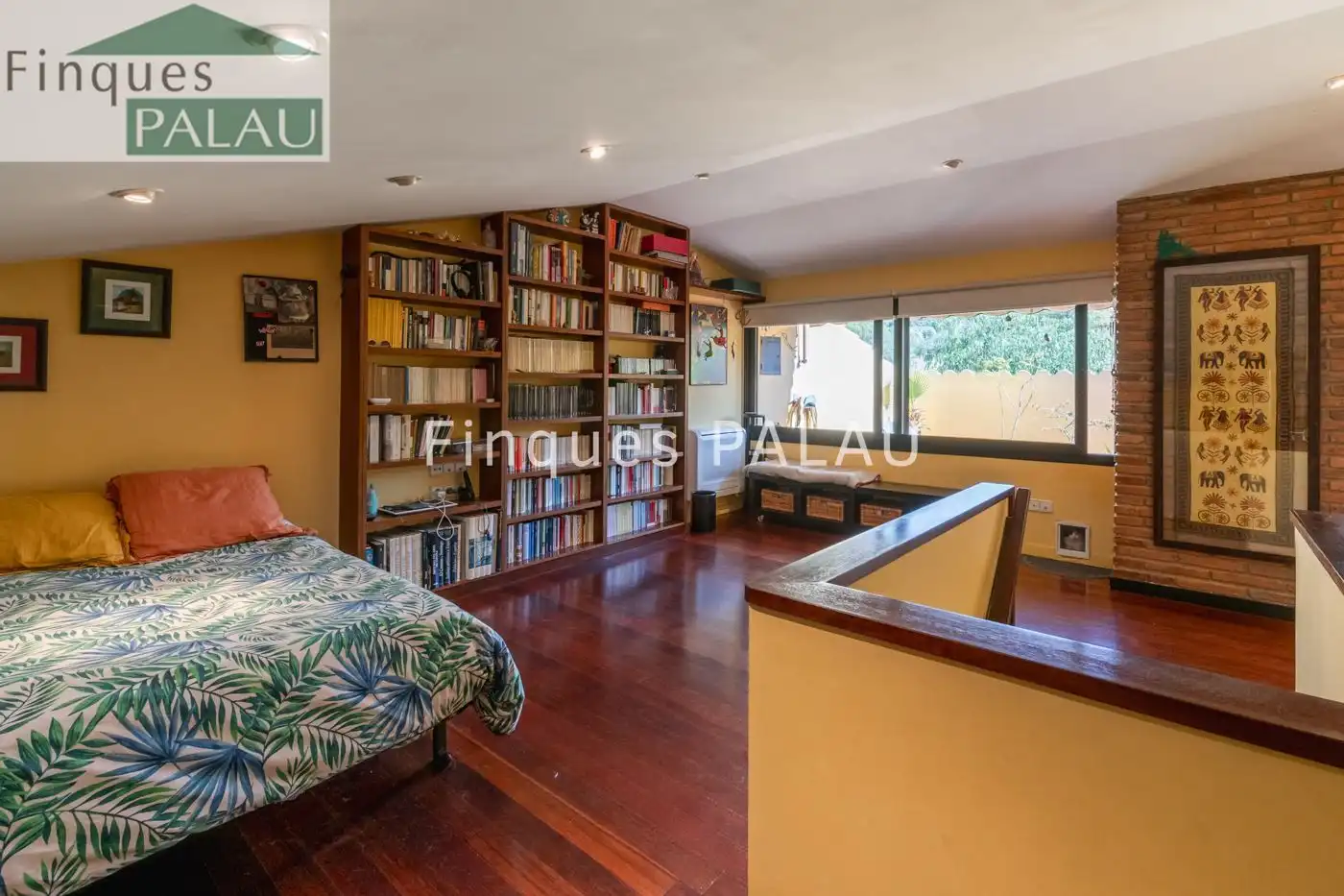 Dormitori de Casa o xalet en venda en Sant Just Desvern amb Aire condicionat, Calefacció i Jardí privat