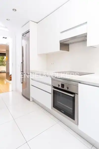 Küche von Wohnung zur Miete in Madrid mit Klimaanlage, Heizung und Terrasse