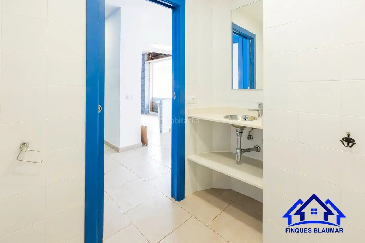 Badezimmer von Geschaftsraum zum Verkauf in Arenys de Mar