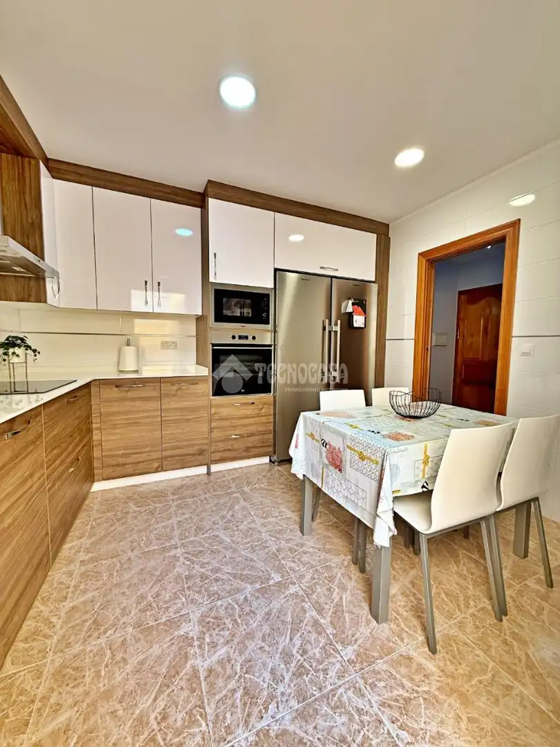 Casa adosada en venta en El Ejido, Almería
