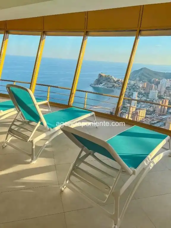 Apartament de lloguer a Avenida Mexico, Playa Poniente