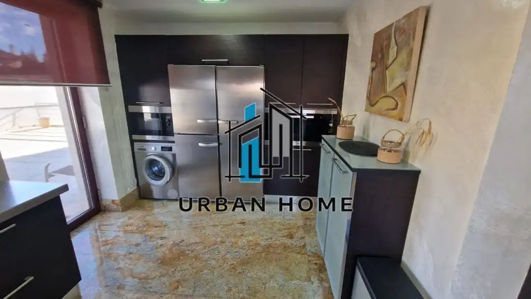 Kitchen of Houses for sale in León Capital   with Heating, Private garden and Terrace