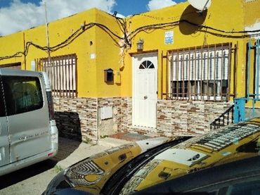 Casa en venda a Calle Picos De Europa 26