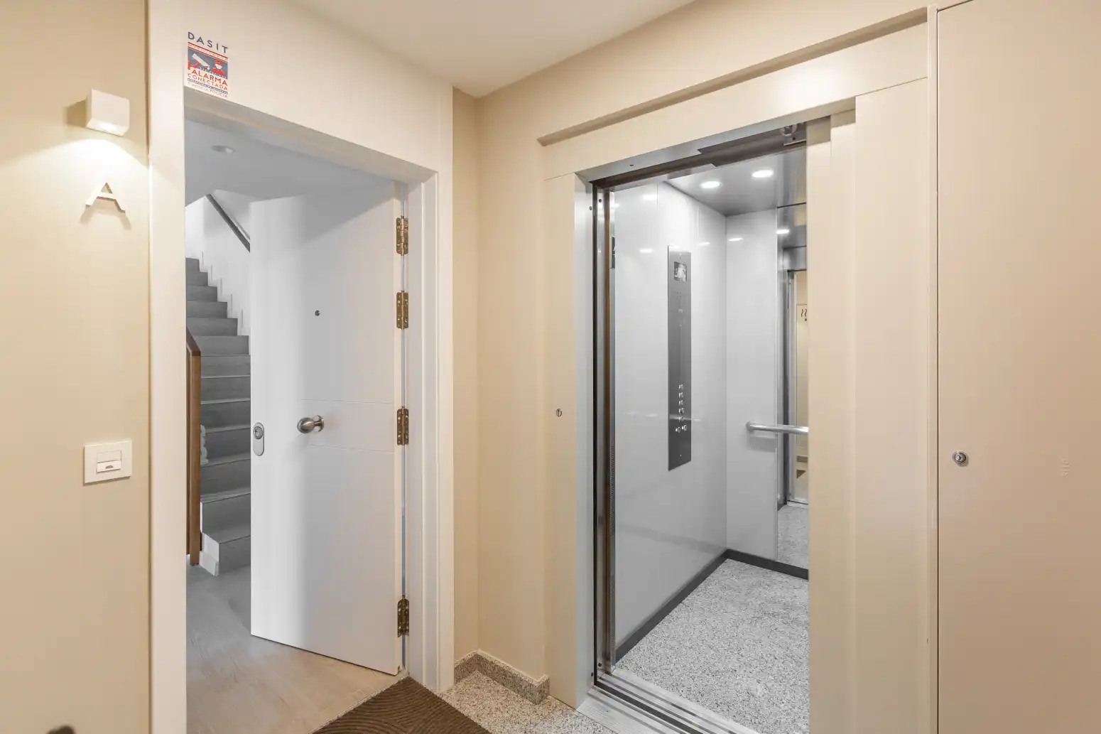 Attic for sale in Zizur Mayor / Zizur Nagusia  with Air Conditioner, Heating and Private garden
