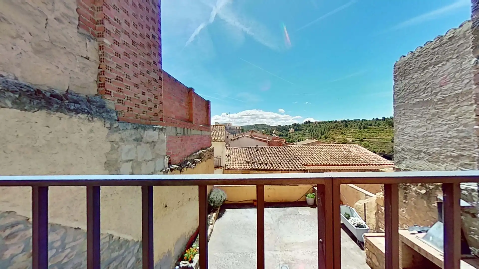 Terrasse von Einfamilien-Reihenhaus zum Verkauf in Cervià de Les Garrigues mit Heizung und Terrasse
