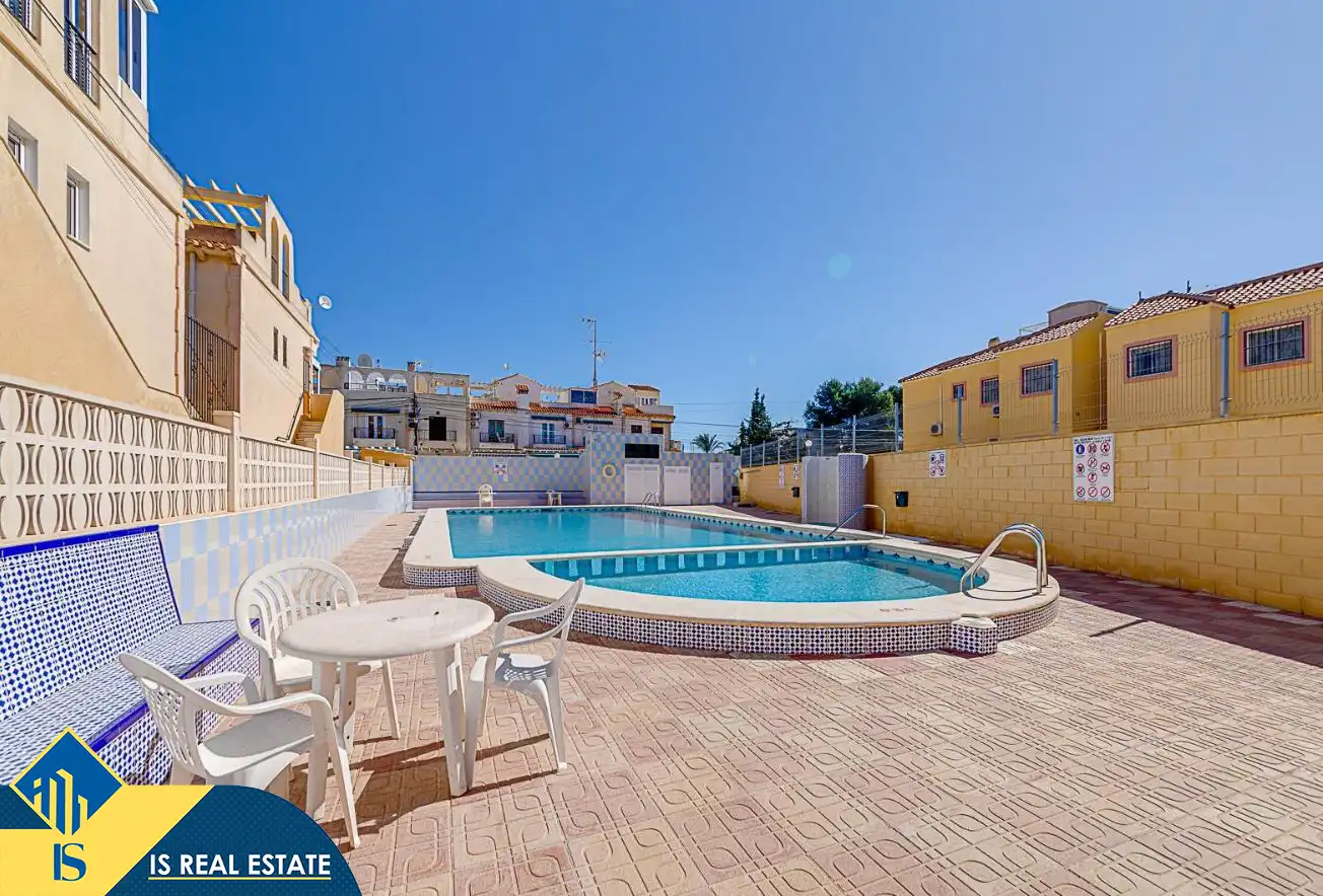 Bungalow amb piscina en venda a Zona Carrefour - Urbanizaciones, imagen 15