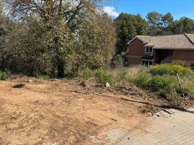 Terreno residencial en Venta en Carrer de Josep Sentís, 8 en Bellaterra