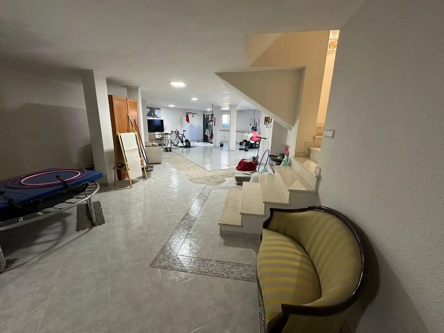 Houses for sale in Valencina de la Concepción  with Air Conditioner, Private garden and Community pool
