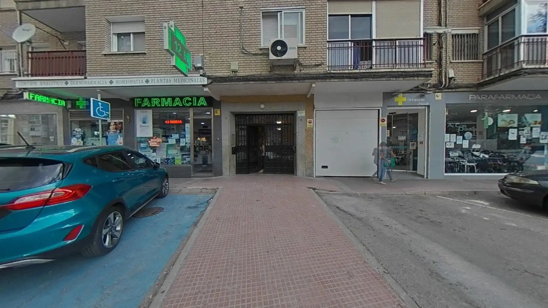 Wohnung zum Verkauf in Alcalá de Henares mit Heizung, Terrasse und Abstellraum