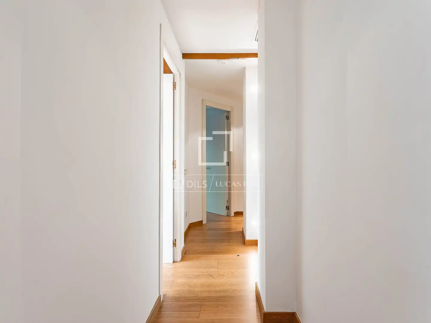 Piso de alquiler en Barcelona con Aire acondicionado, Calefacción y Parquet