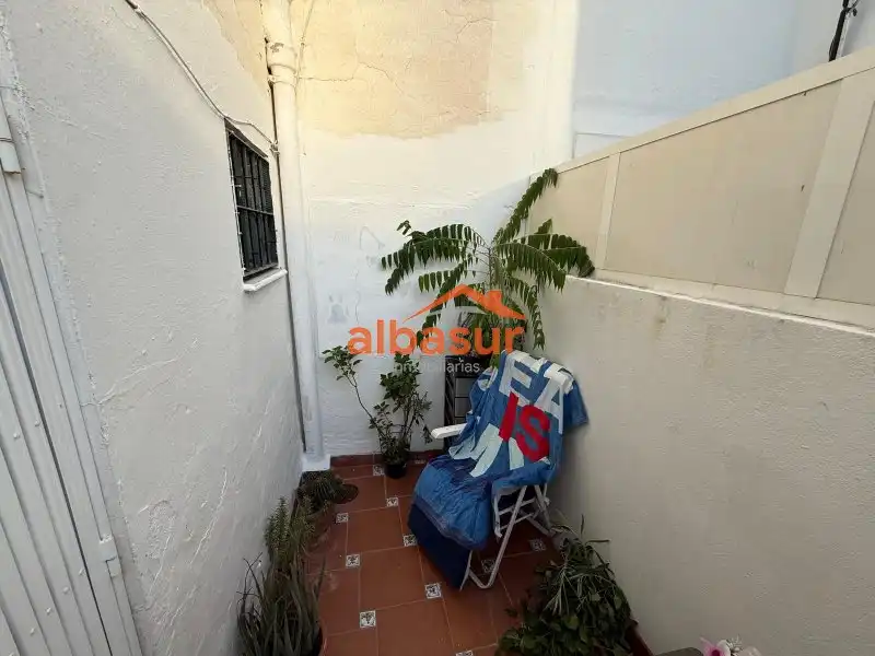Balcony of Flat for sale in Sureste