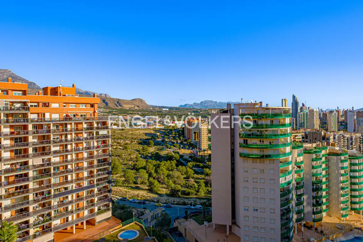 Vista exterior de Apartamento de alquiler en Villajoyosa / La Vila Joiosa con Aire acondicionado, Terraza y Trastero