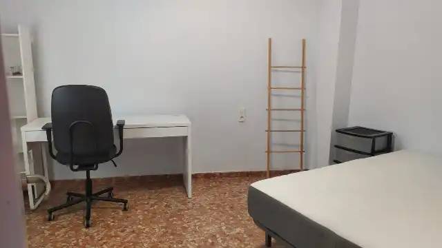 Piso con ascensor en venta en Calle el Chaparil 5, imagen 13