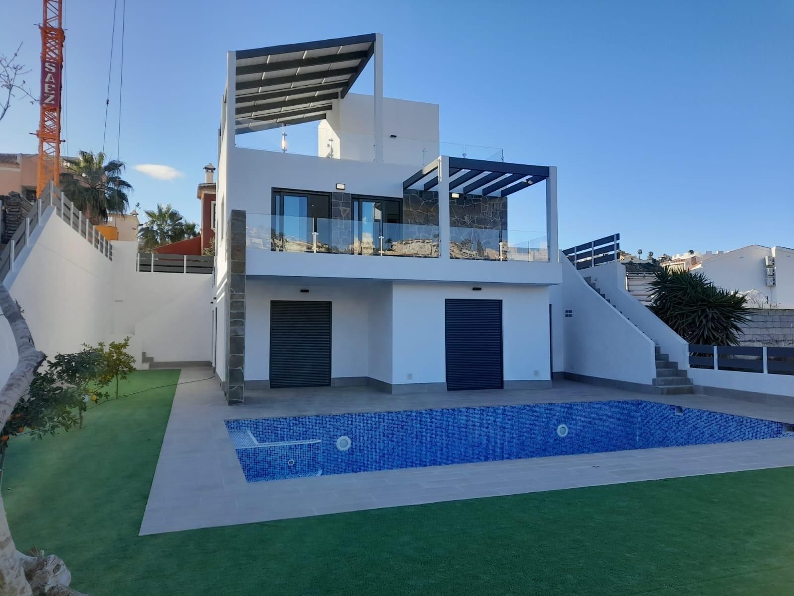 Vista exterior de Casa o xalet en venda en Rojales amb Jardí privat, Terrassa i Balcó