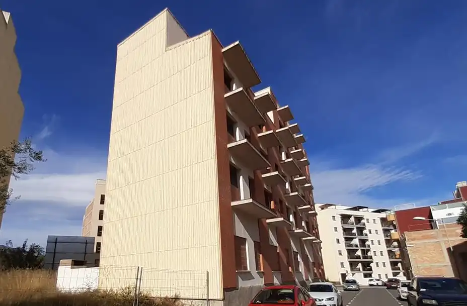 Edificio en venta en Carrer del Raval, 7, Nord