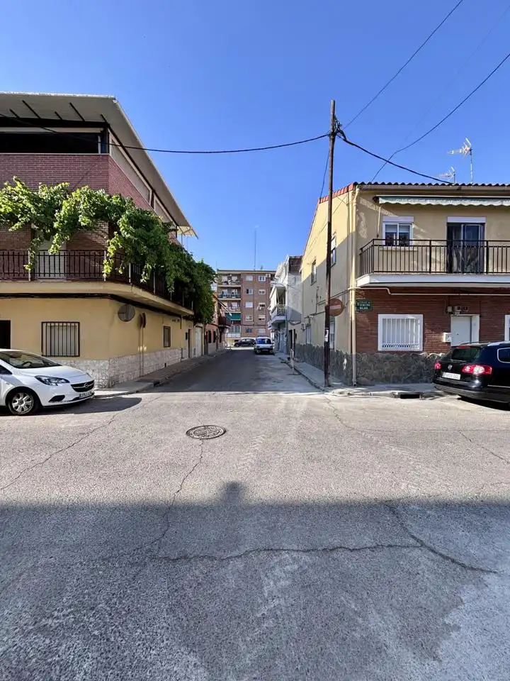 Vista exterior de Casa o chalet en venta en Coslada con Jardín privado y Terraza