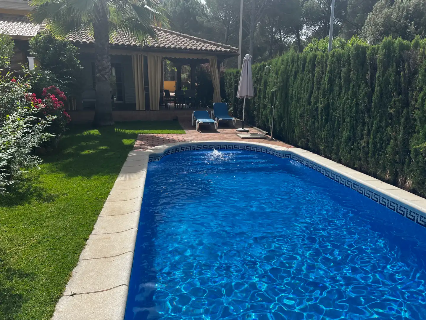 Swimming pool of Detached homes for sale in Córdoba  with Air Conditioner, Heating and Private garden