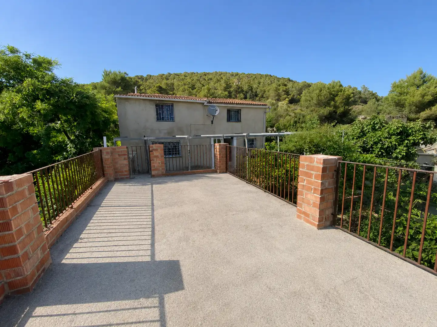 Außenansicht von Haus oder Chalet zum Verkauf in Sant Jaume dels Domenys mit Heizung, Terrasse und Abstellraum