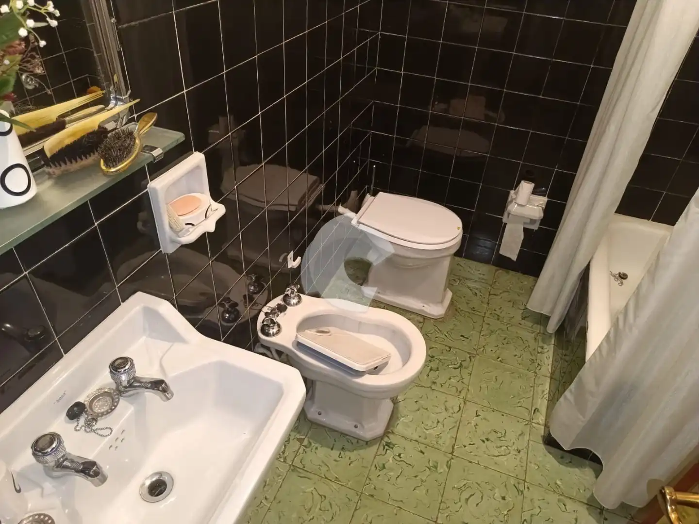 Badezimmer von Gebäude zum Verkauf in Maceda