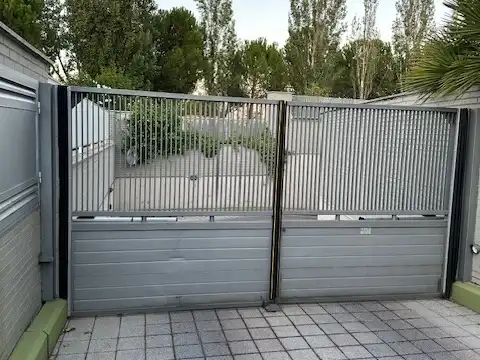 Vista exterior de Garatge de lloguer en Valladolid