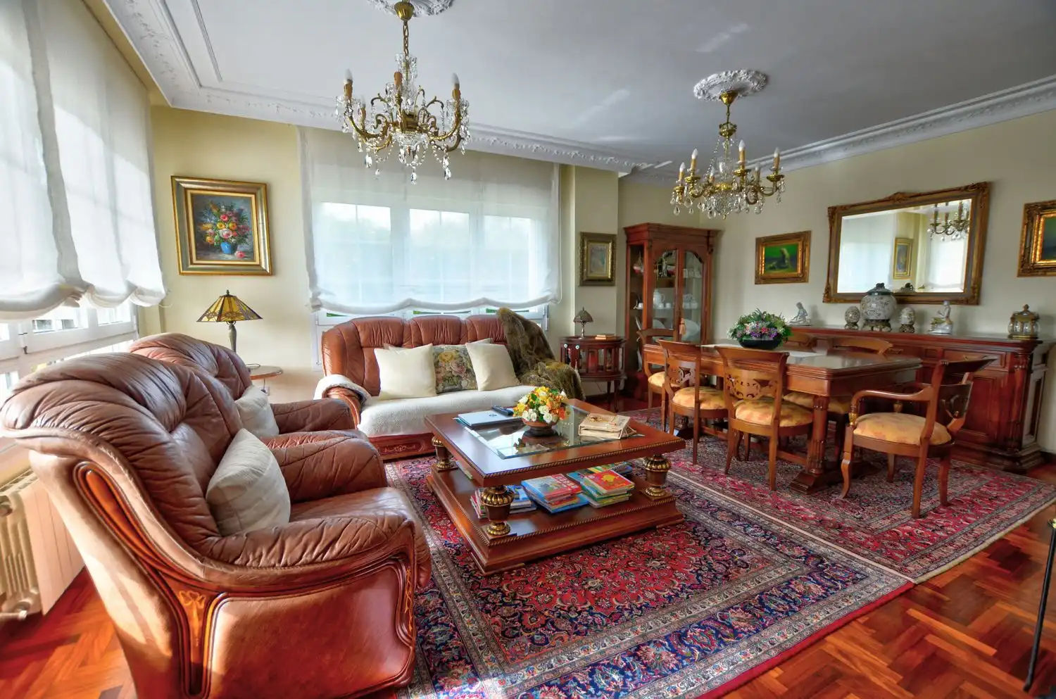 Sala de estar de Casa o chalet en venta en Avilés con Calefacción, Terraza y Trastero